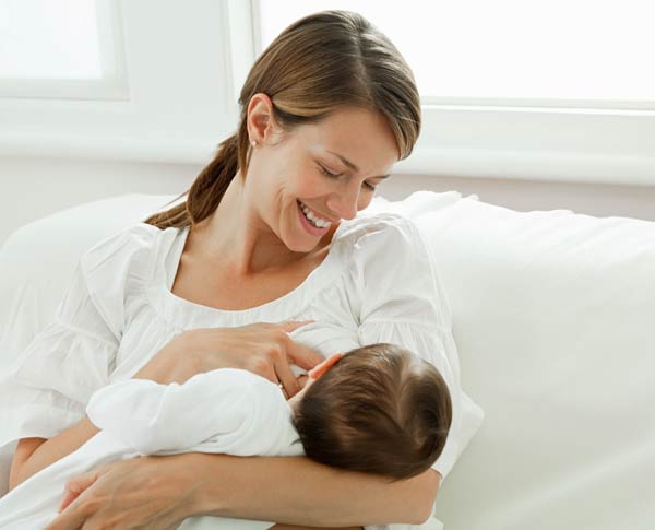 Yeni Annelere Asla Sylenmemesi Gerekenler - 
	En iyi besin anne sütüdür. (Bu cümleyle emziremeyen annelere daha fazla azap çektiremezsiniz)
